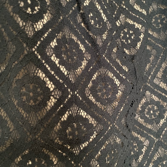 GIANNI BINI black and nude lace halter mini dress - Picture 2 of 6